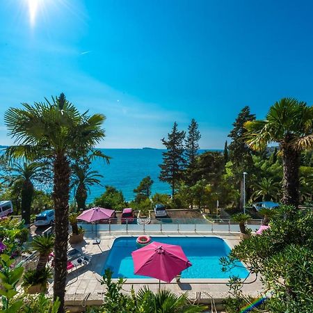 Boutique B&B Villa Carmen Mlini Bagian luar foto