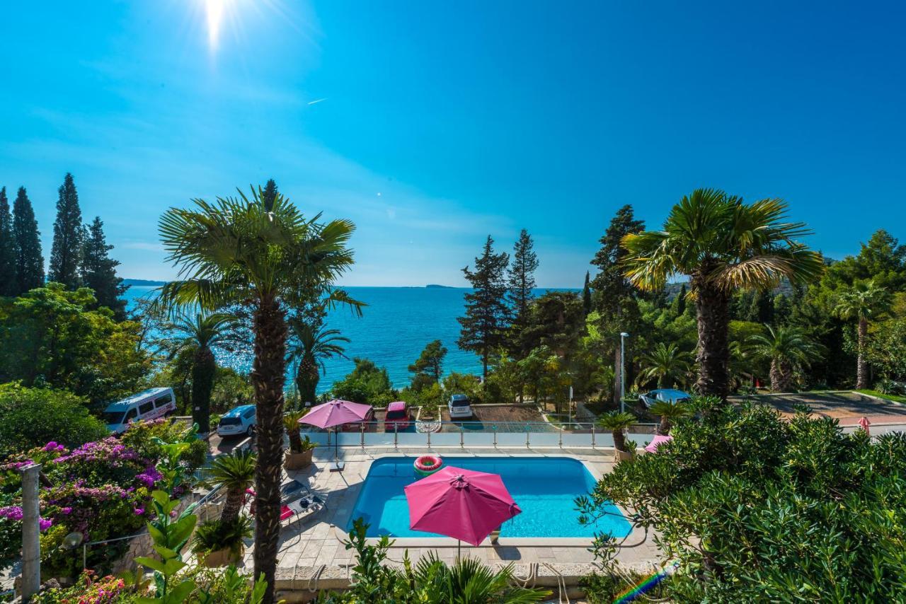 Boutique B&B Villa Carmen Mlini Bagian luar foto