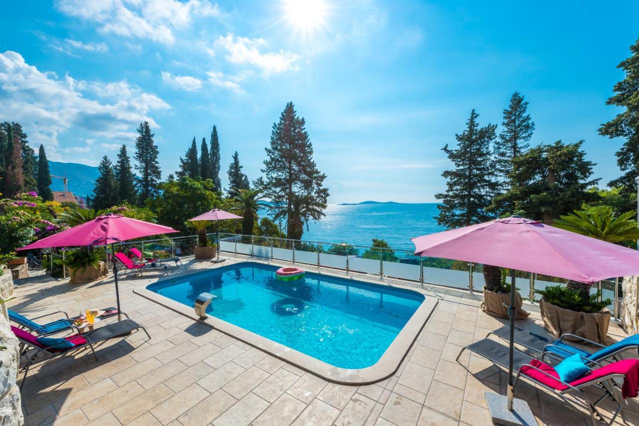 Boutique B&B Villa Carmen Mlini Bagian luar foto