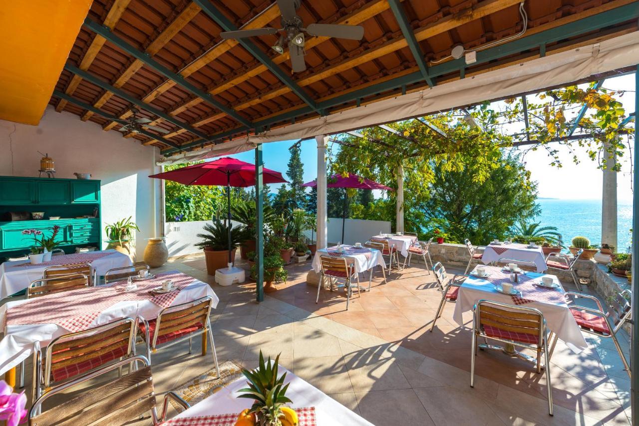 Boutique B&B Villa Carmen Mlini Bagian luar foto