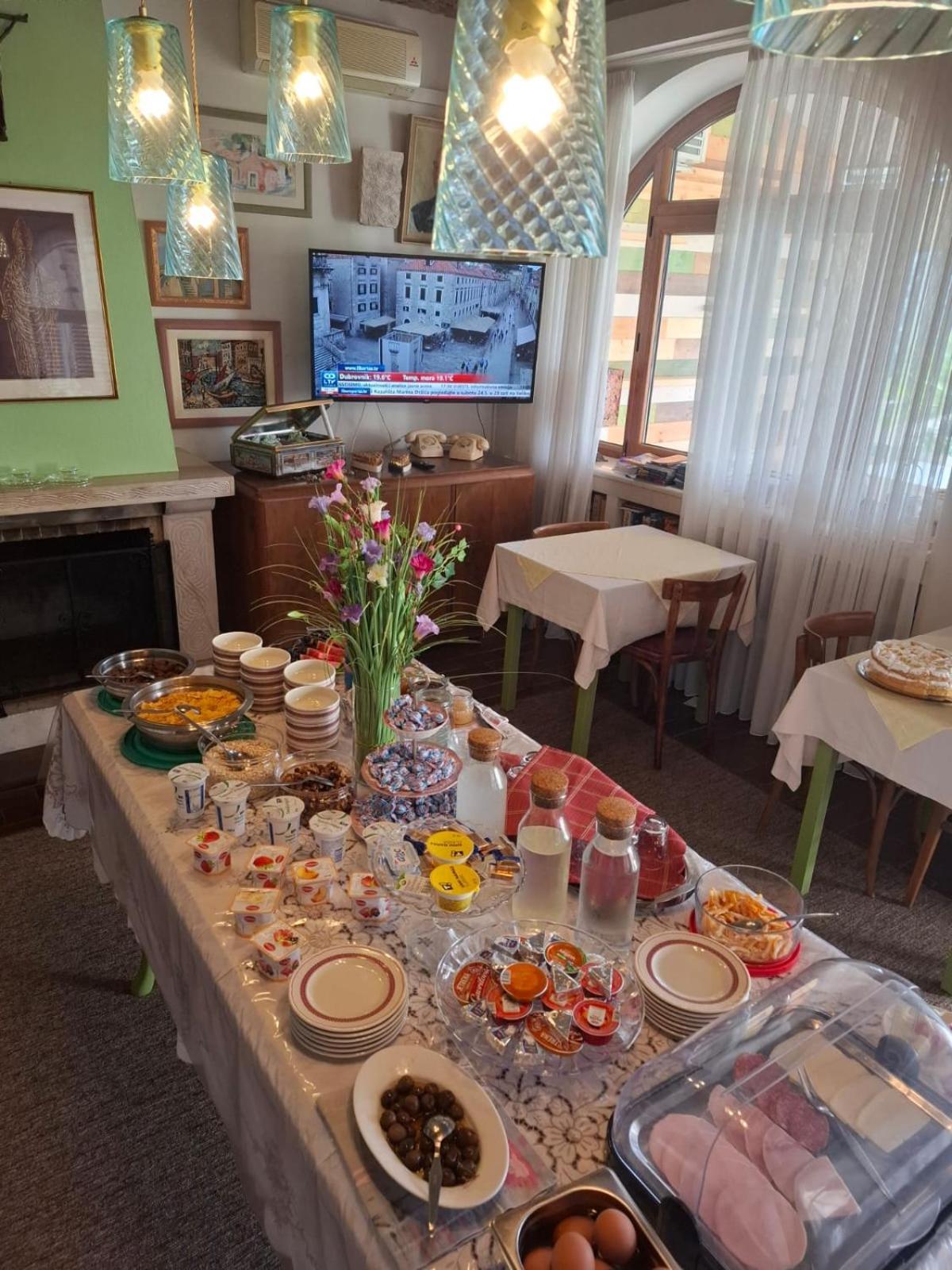 Boutique B&B Villa Carmen Mlini Bagian luar foto